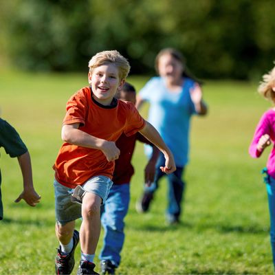 kids running